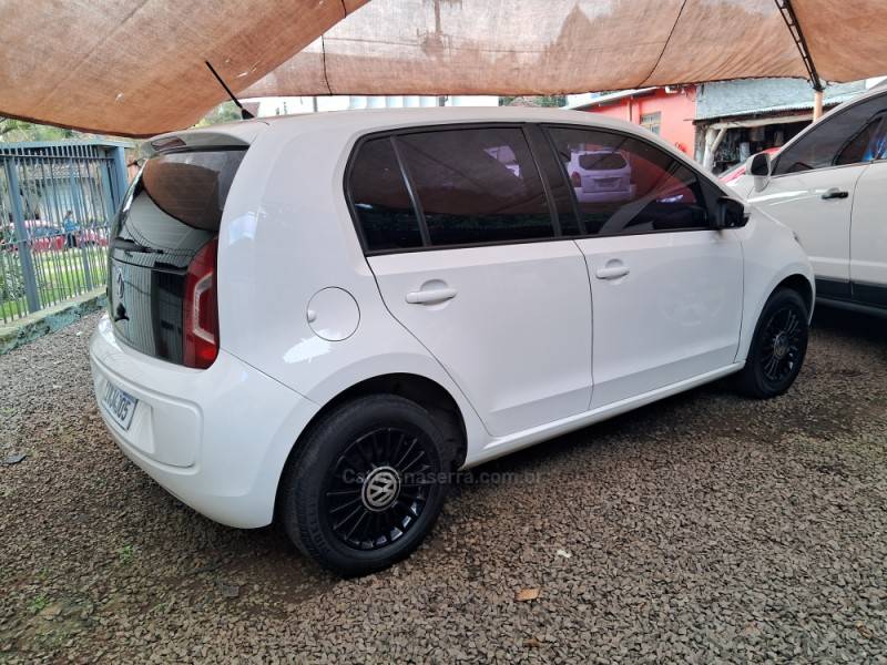 VOLKSWAGEN - UP - 2015/2015 - Branca - R$ 44.900,00