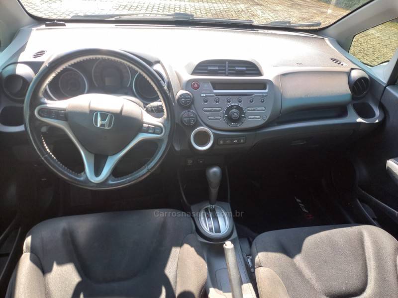 HONDA - FIT - 2011/2011 - Prata - R$ 51.900,00