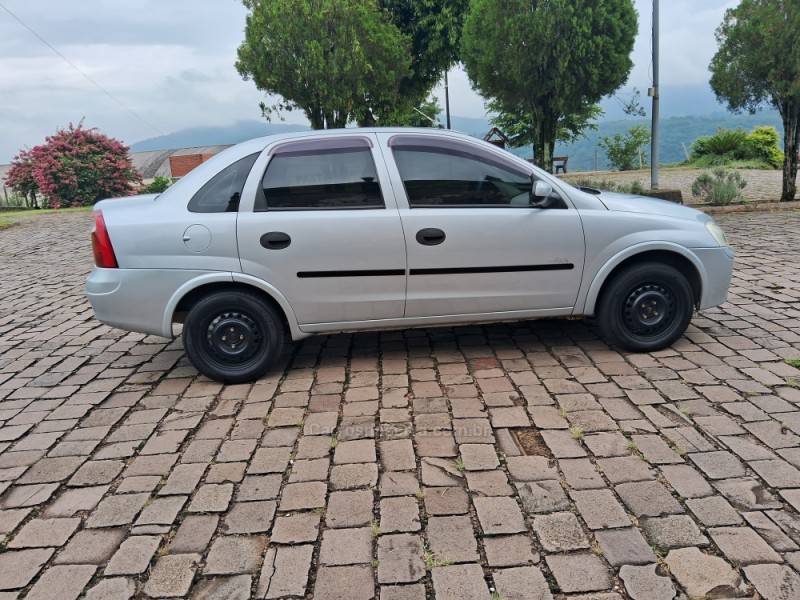 CHEVROLET - CORSA - 2007/2007 - Prata - R$ 29.900,00