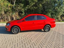 VOLKSWAGEN - VOYAGE - 2013/2013 - Vermelha - R$ 39.900,00