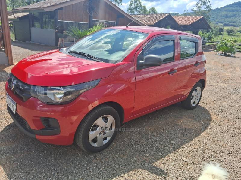 FIAT - MOBI - 2019/2019 - Vermelha - R$ 44.900,00