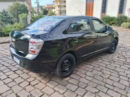 CHEVROLET - COBALT - 2013/2013 - Preta - R$ 42.000,00