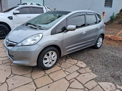 HONDA - FIT - 2013/2013 - Prata - R$ 59.900,00