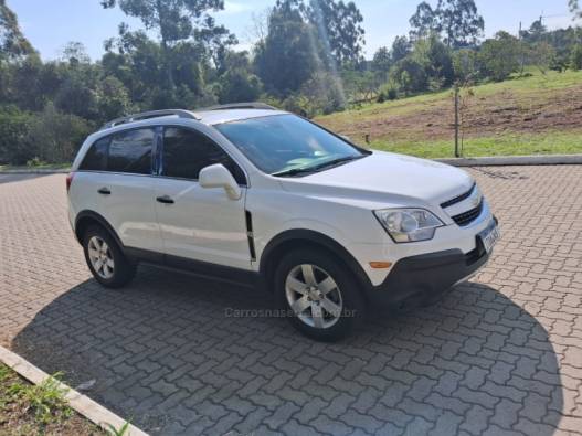 CHEVROLET - CAPTIVA - 2012/2012 - Branca - R$ 54.900,00