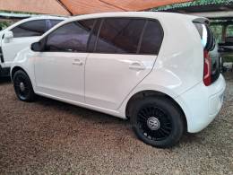 VOLKSWAGEN - UP - 2015/2015 - Branca - R$ 44.900,00