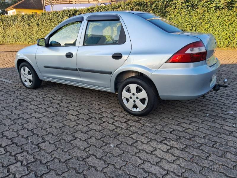 CHEVROLET - PRISMA - 2010/2010 - Prata - R$ 29.900,00