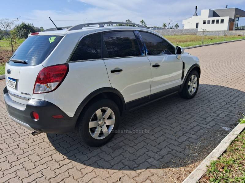 CHEVROLET - CAPTIVA - 2012/2012 - Branca - R$ 54.900,00