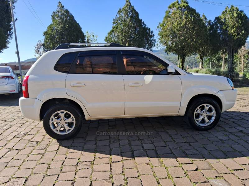 HYUNDAI - TUCSON - 2015/2015 - Branca - R$ 61.900,00