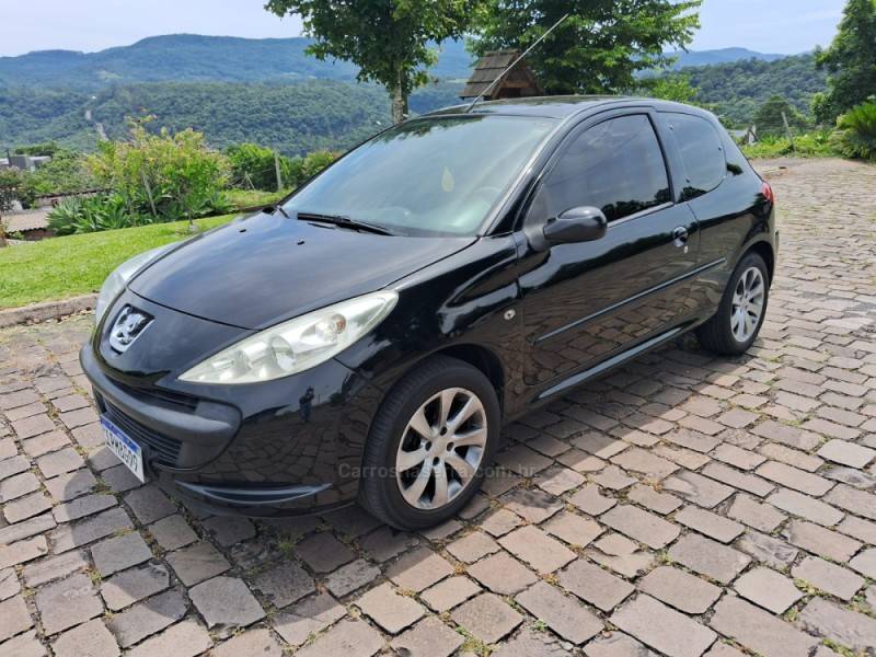 FORD - FIESTA - 2012/2012 - Preta - R$ 34.900,00